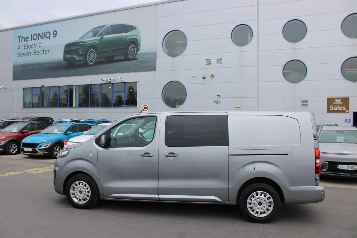 Opel Vivaro 2020 - Image 2