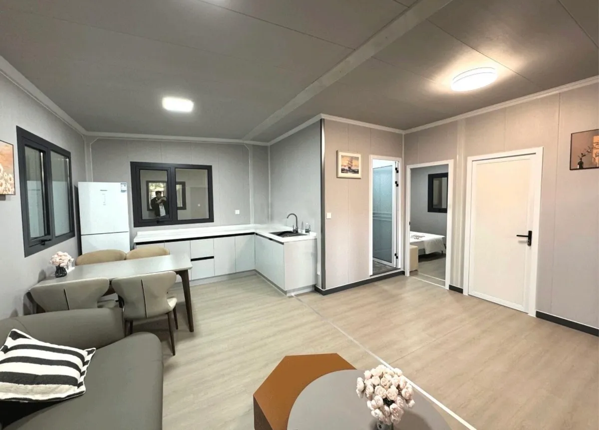 Modular Expandable home - Image 2