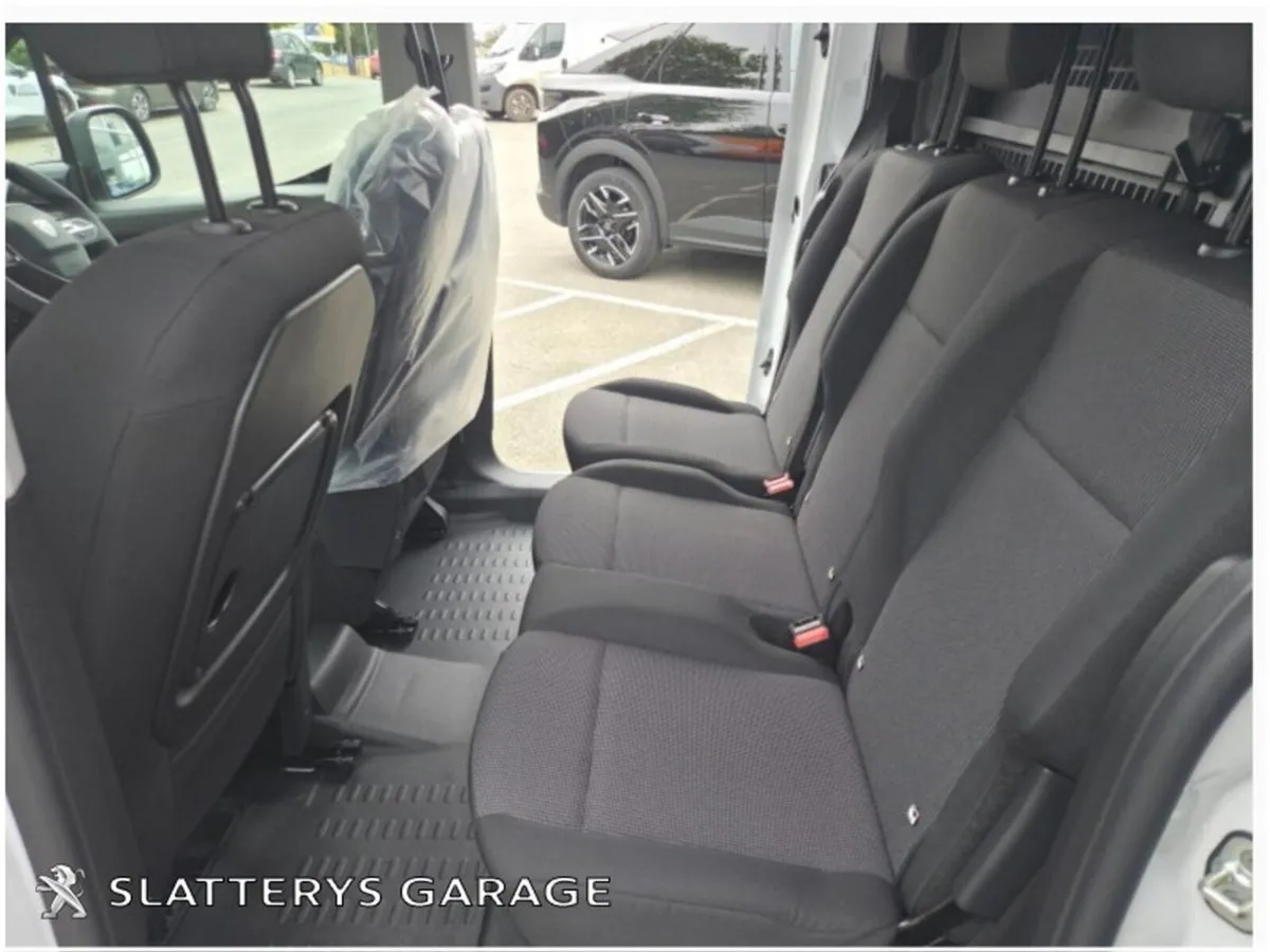 Peugeot Partner Crew Cab 5 seat professional plus - Image 4