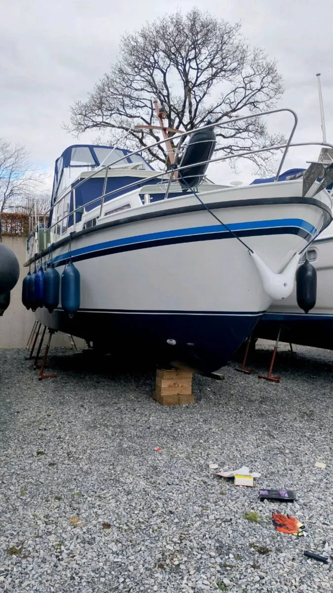 Beautiful Aquanaut 950 - Image 4