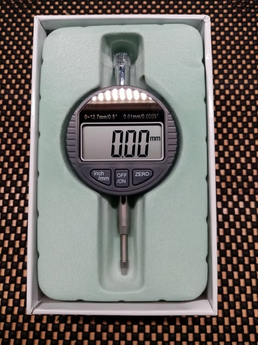 Dial indicator (digital)