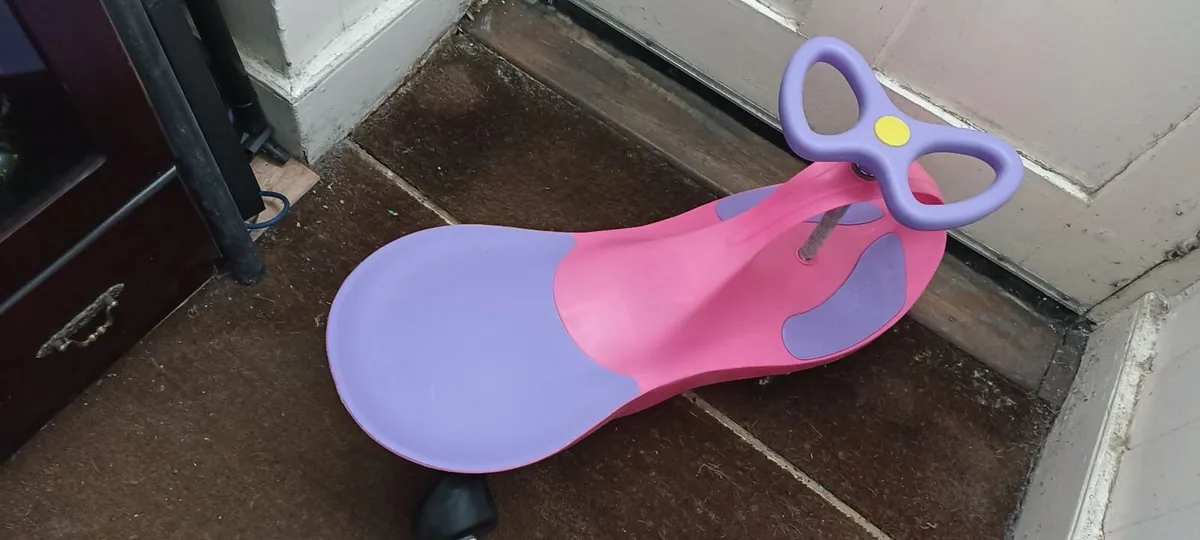 Ride kids Scooter - Image 4