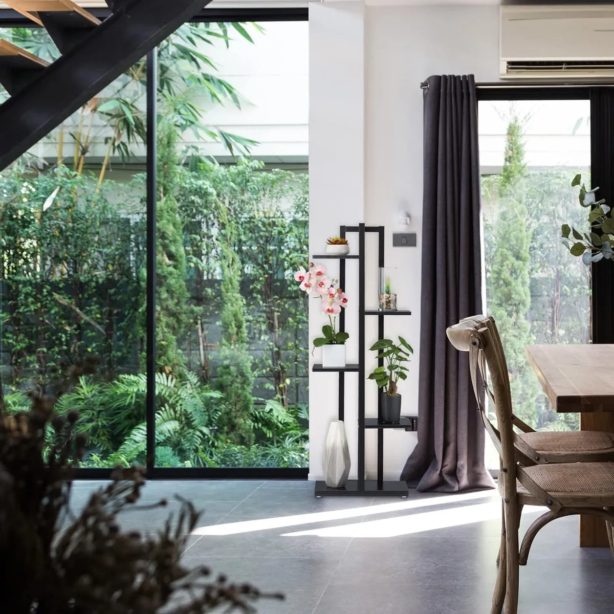 Metal Flower Stand 5-Tier Indoor Pot Shelf Ladder - Image 2