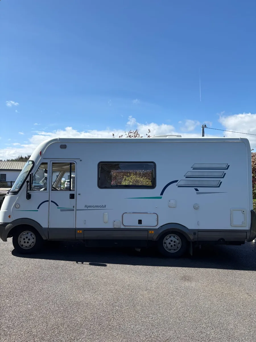 Hymer B544 A-Class Motorhome - 2005 | 110KM | 5 Be - Image 4