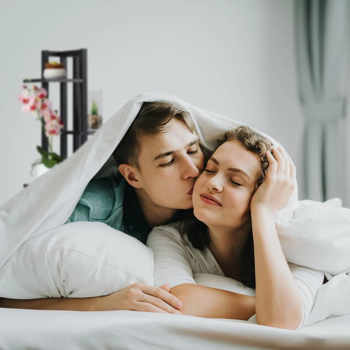 Metal Flower Stand 5-Tier Indoor Pot Shelf Ladder - Image 4