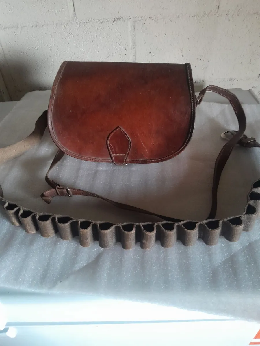 Vintage leather  ammunition bag and belt - Image 2