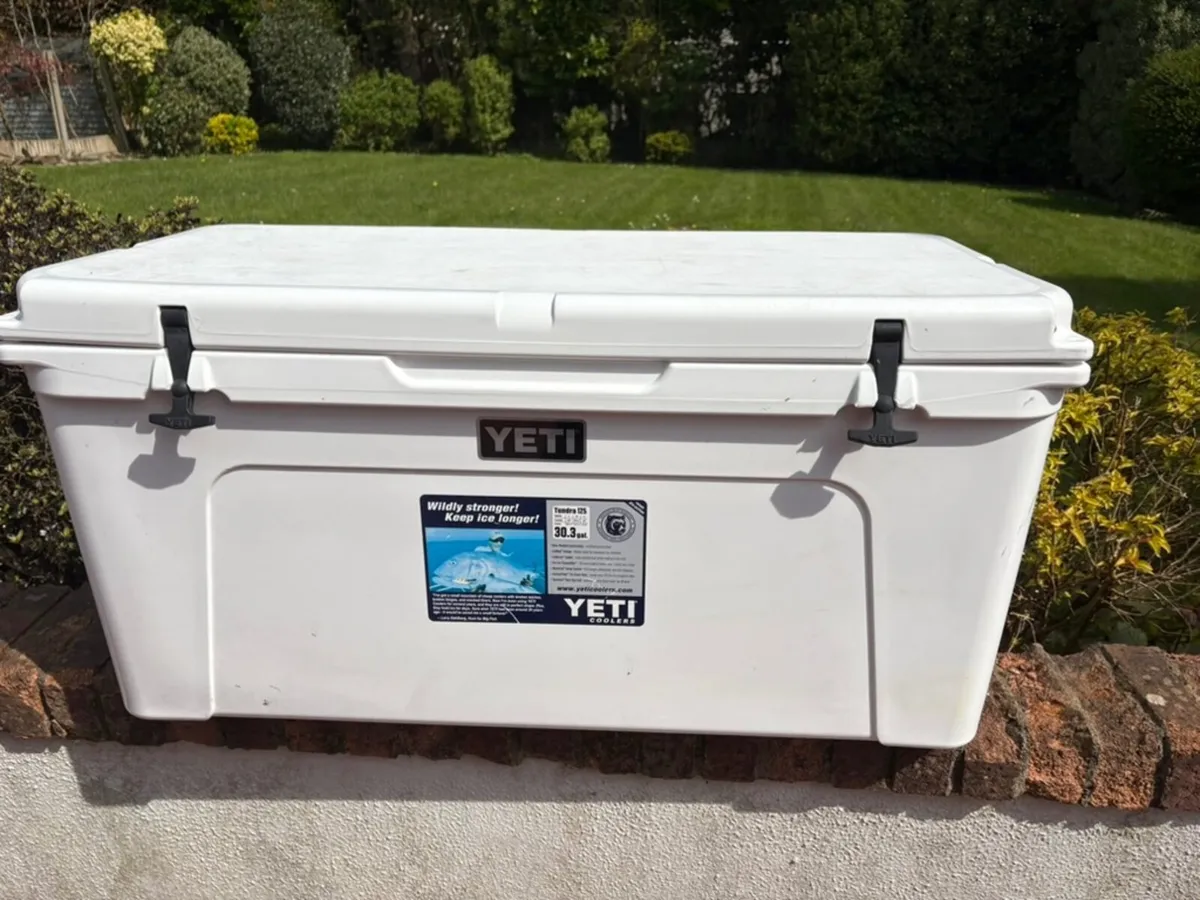 YETI Tundra  125 Cool Box - Image 3