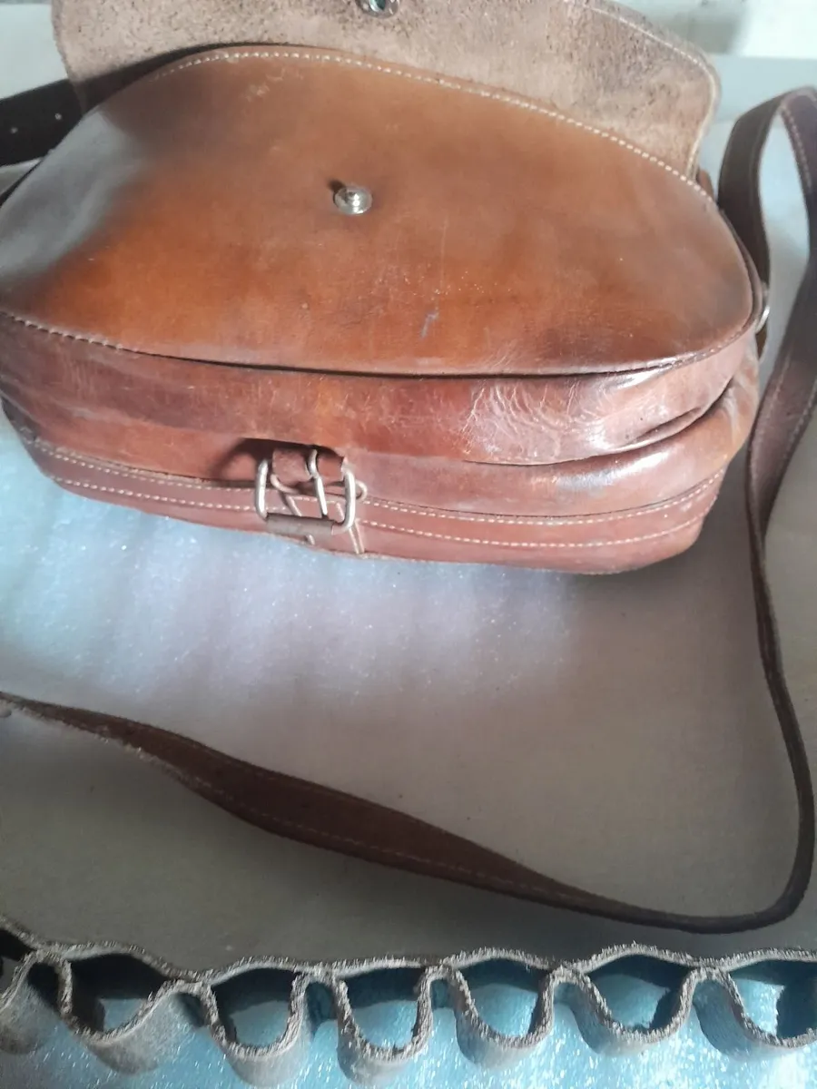 Vintage leather  ammunition bag and belt - Image 3