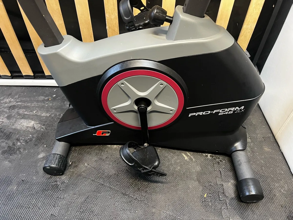 PROFORM 245 ZLX Exercise bike - Image 3