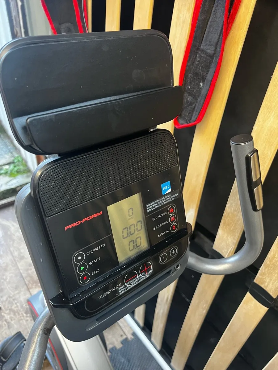 PROFORM 245 ZLX Exercise bike - Image 4