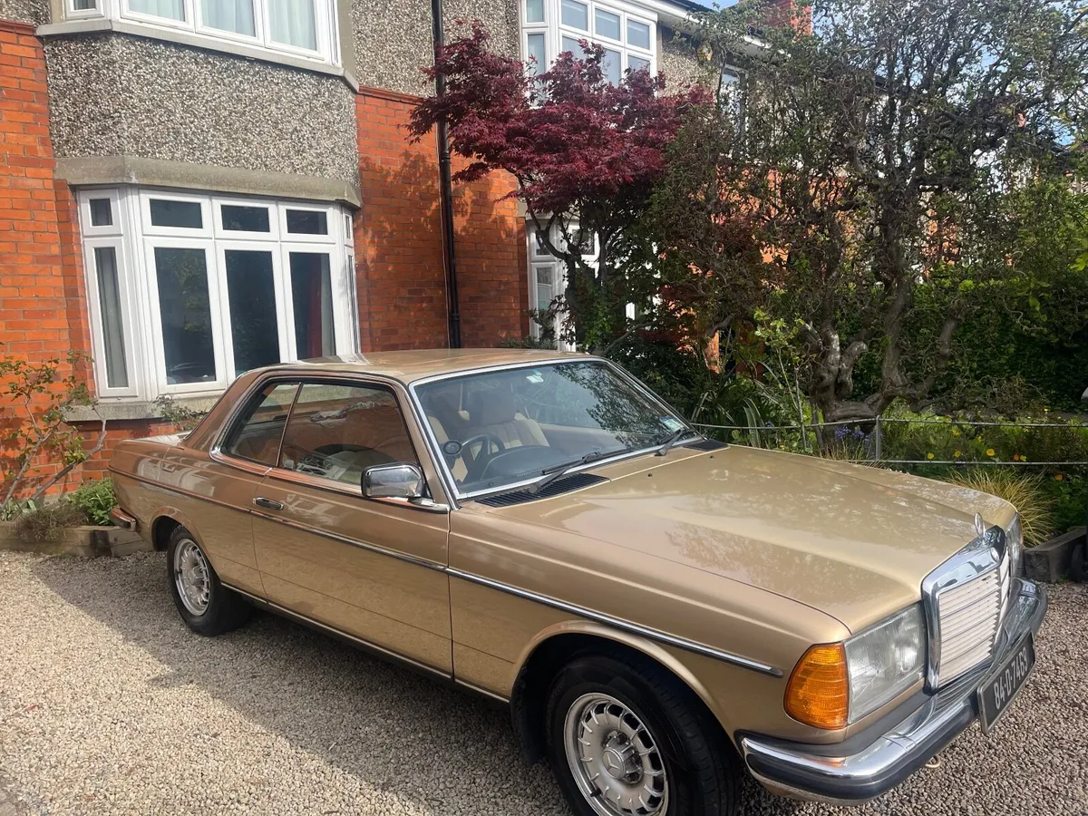 Mercedes-Benz 230CE 1984 - Image 1