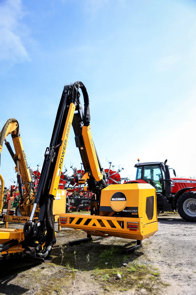 McConnel PA6575T Hedgecutter - Image 1