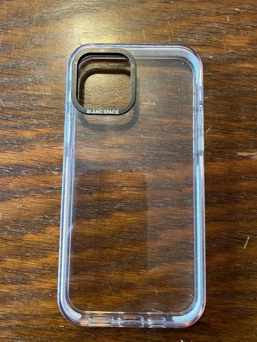 Protective case for iPhone 12 - Blanc Space - Image 1