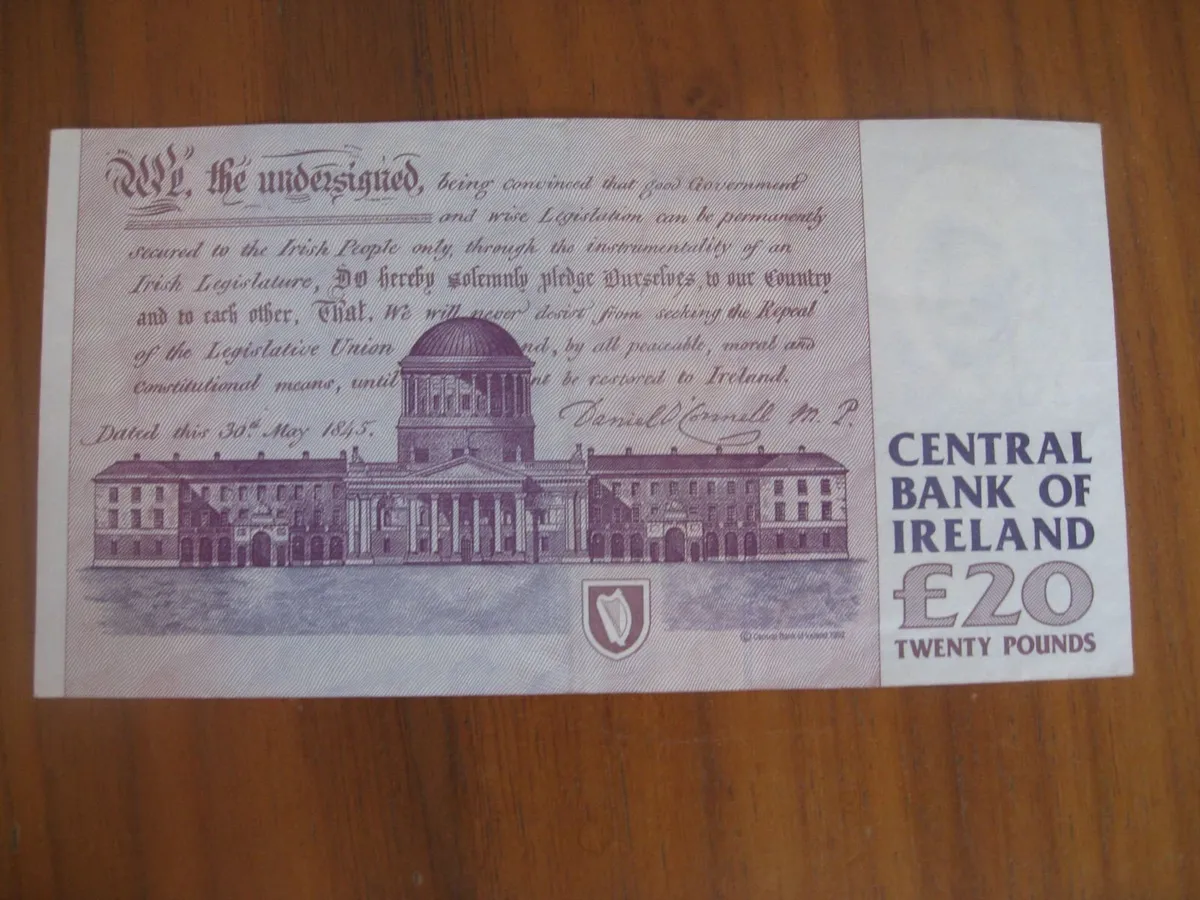 20 Pound C Series Notes - 55 Euros Each - Image 2