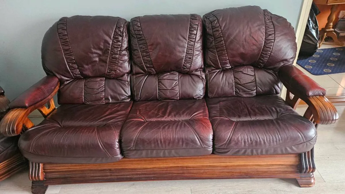 Free to take away 3 seater Couch plus 2 arm chairs - Image 2
