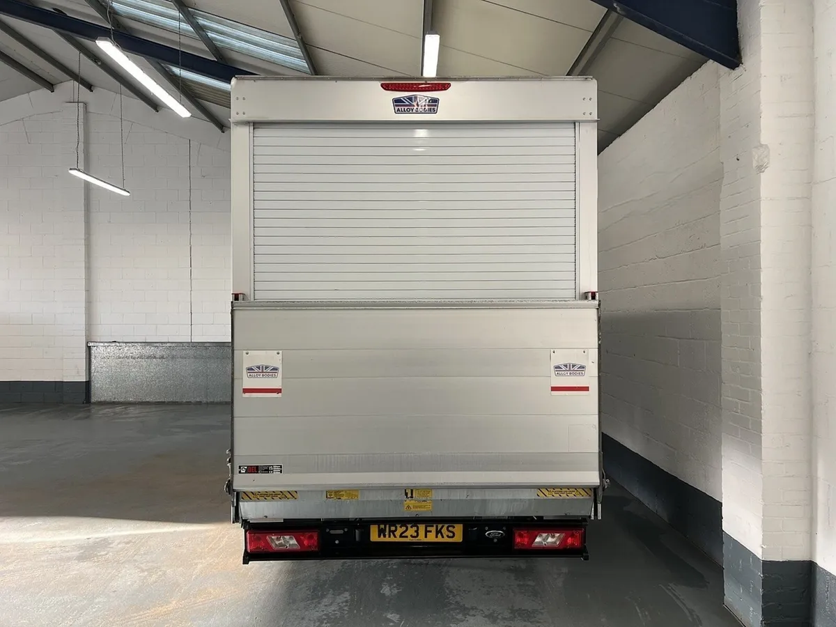 2023 Ford Transit Luton Box Van - Image 4