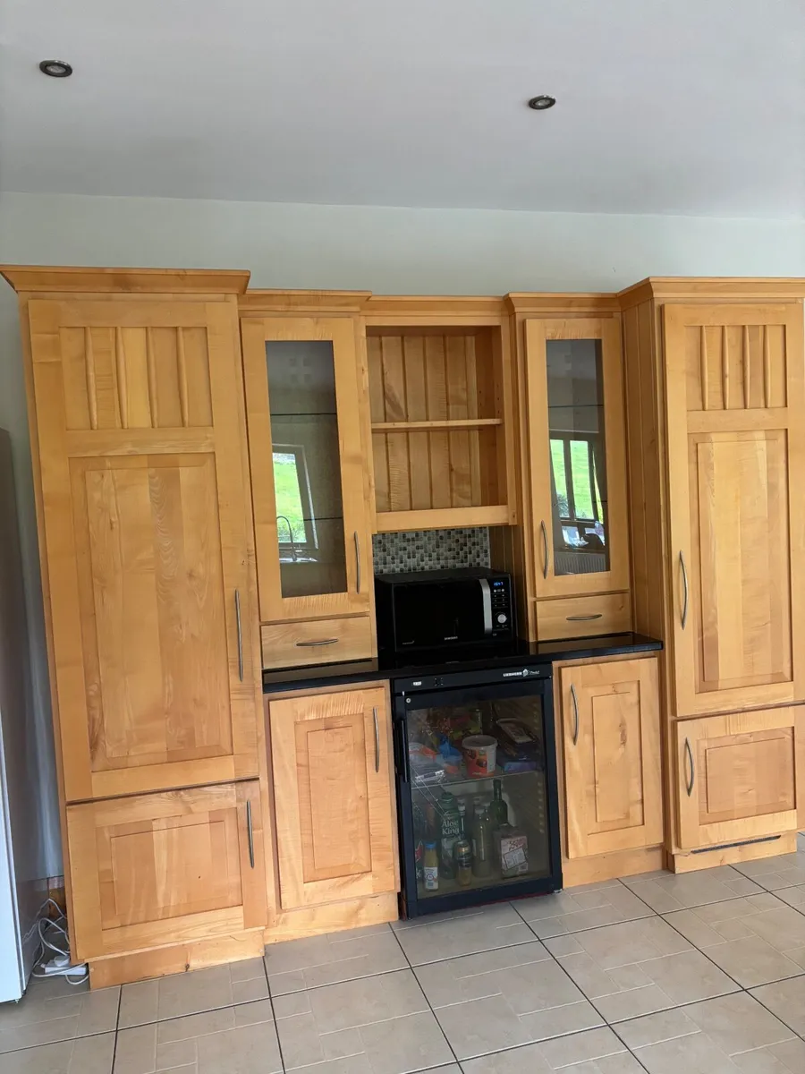 Kitchen units appliances & work top - Image 3