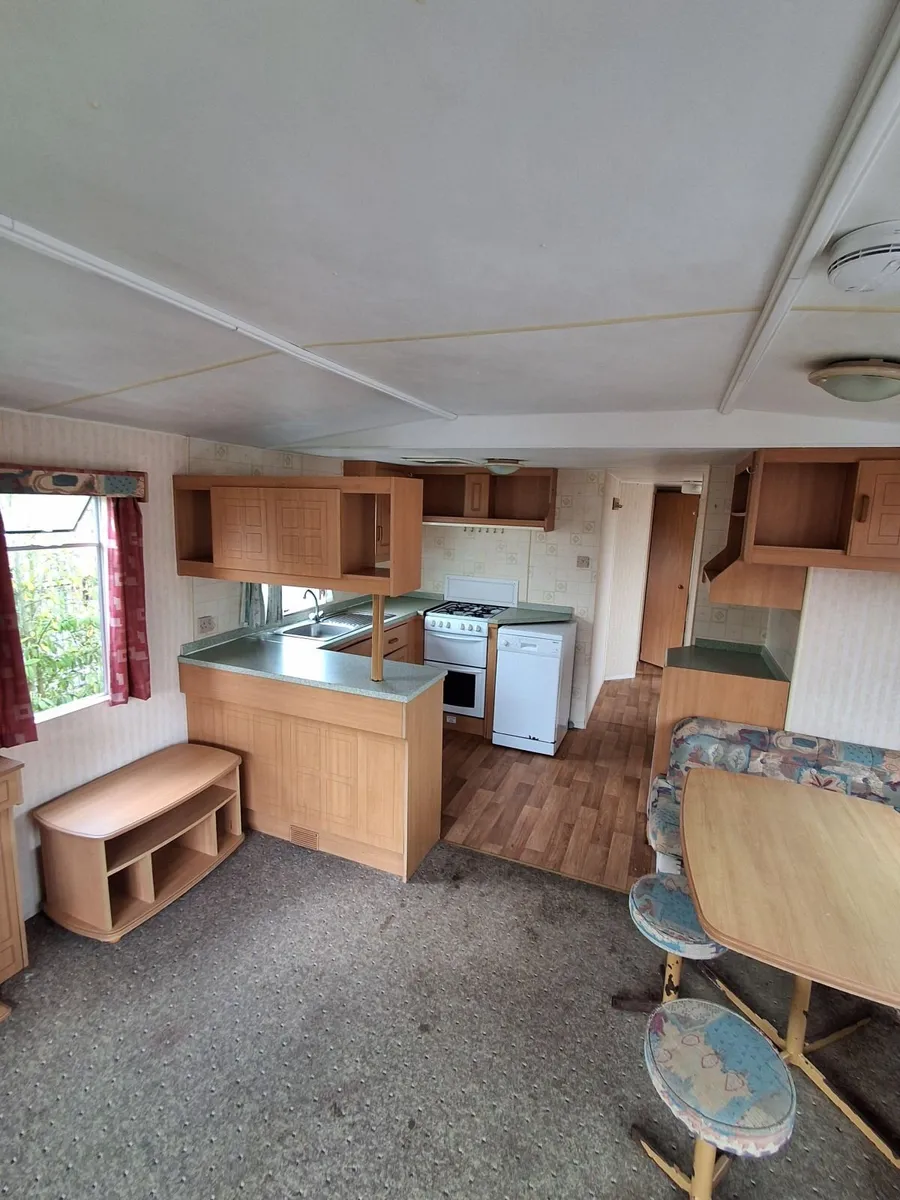 Mobile Home - Image 2