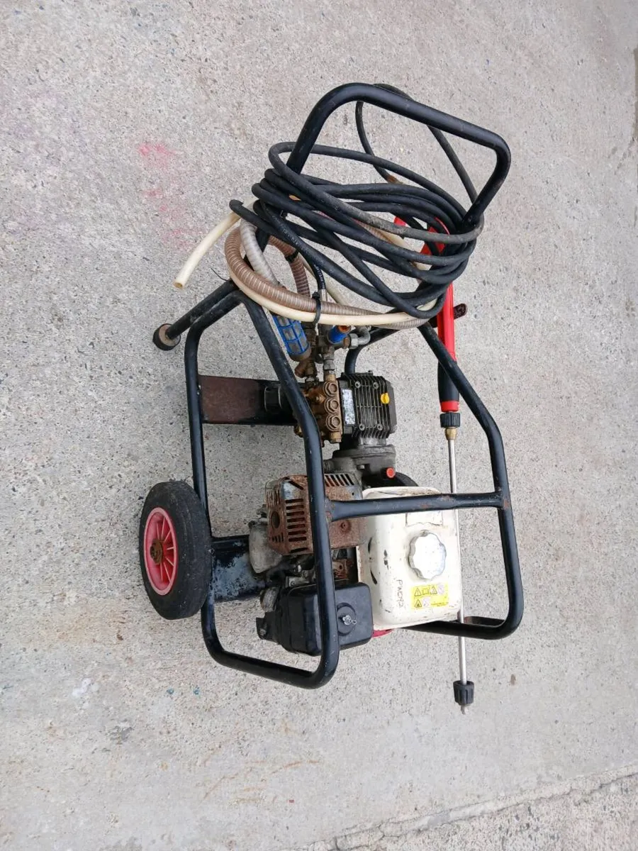 Honda gx 200 power washer 2200 psi - Image 3
