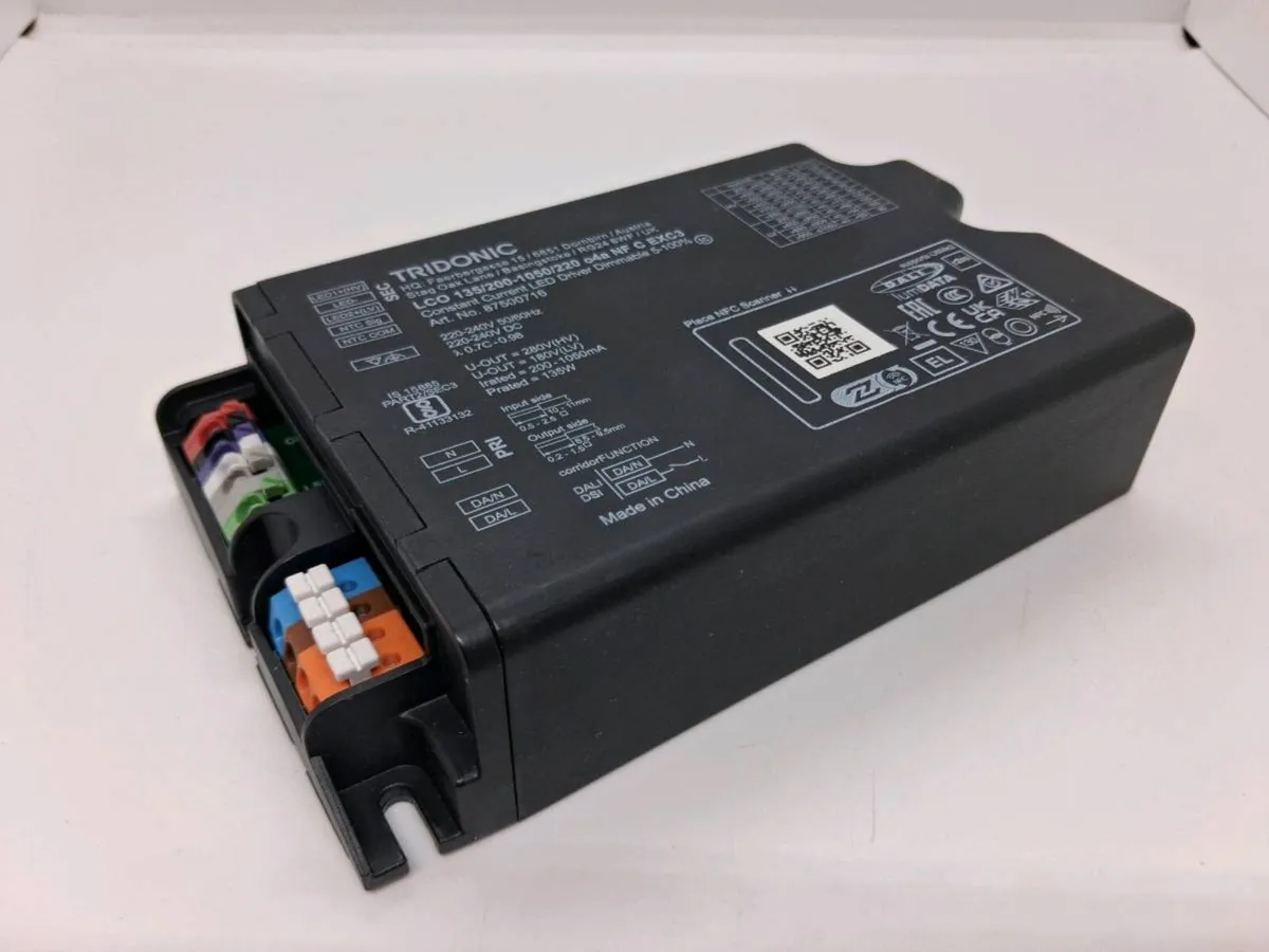 Postage - Tridonic LCO 135/200-1050/220 04a NF C E - Image 2