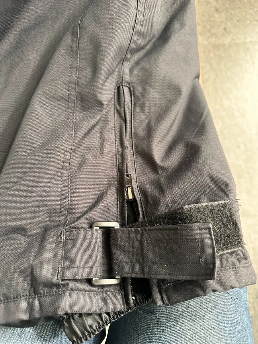 North Face hiking walking pants - Image 4