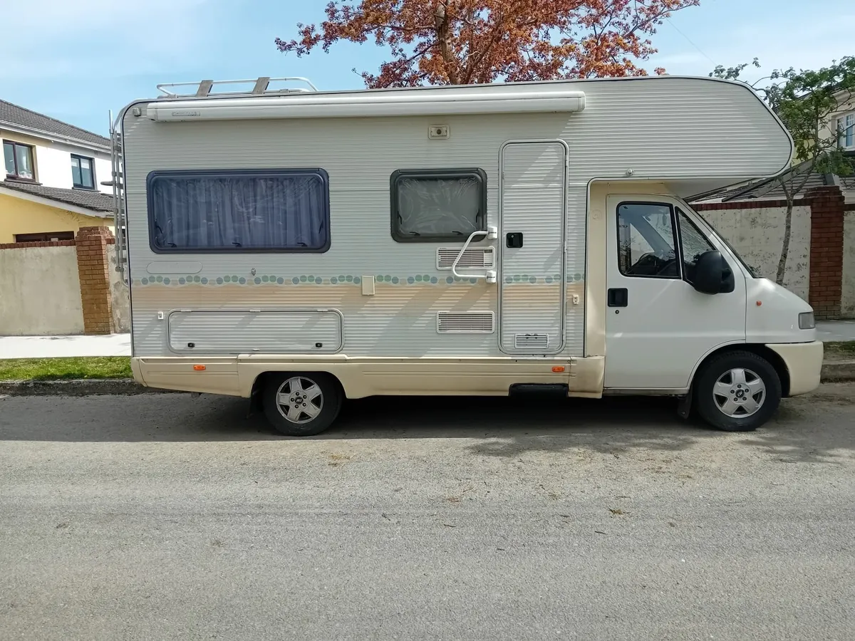 Camper - Image 4