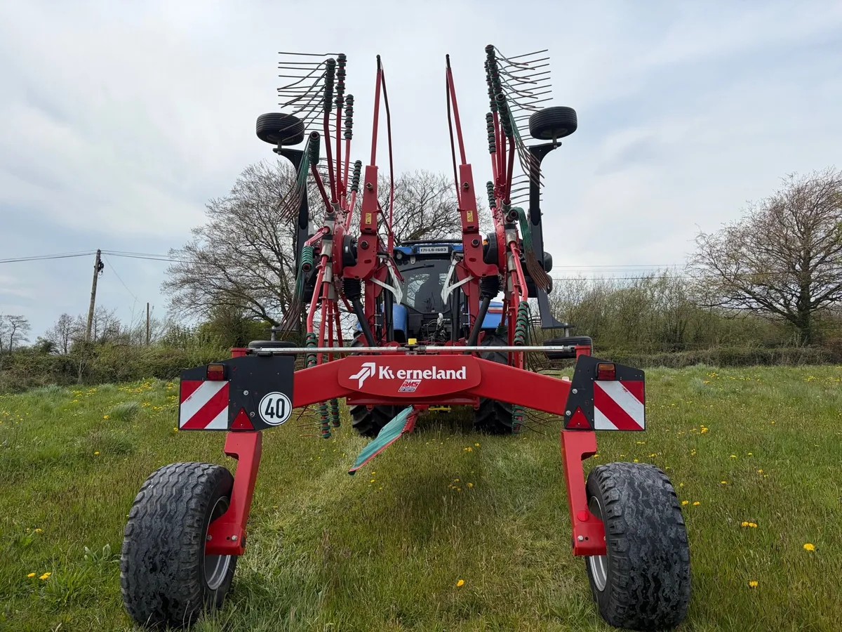 Kverneland 9580C Rake - Image 2