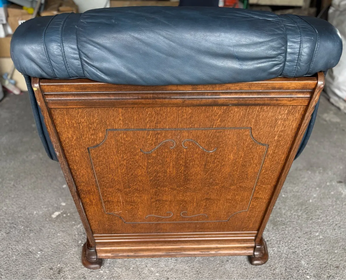 Premium Black Leather Armchairs for Sale - Image 2