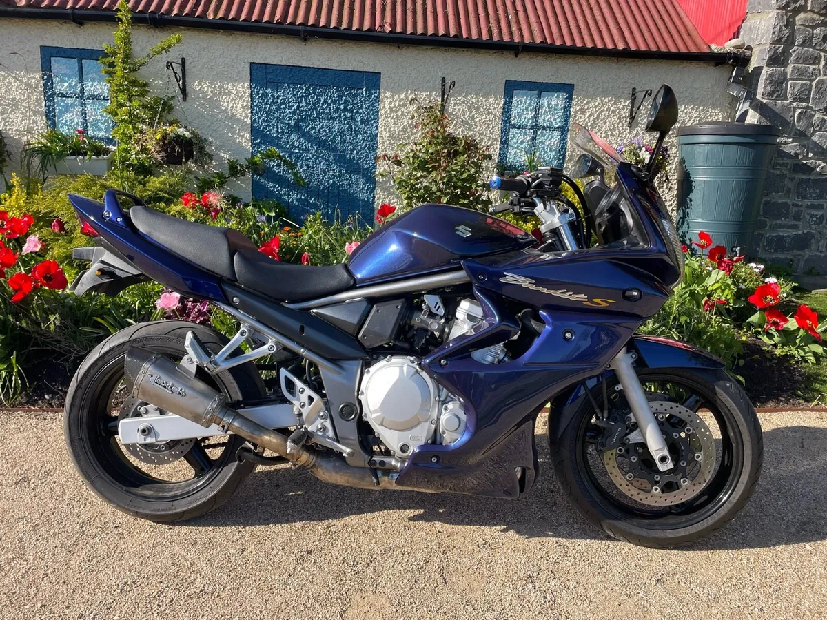 Suzuki GSF 650s Bandit 2015 - Image 1