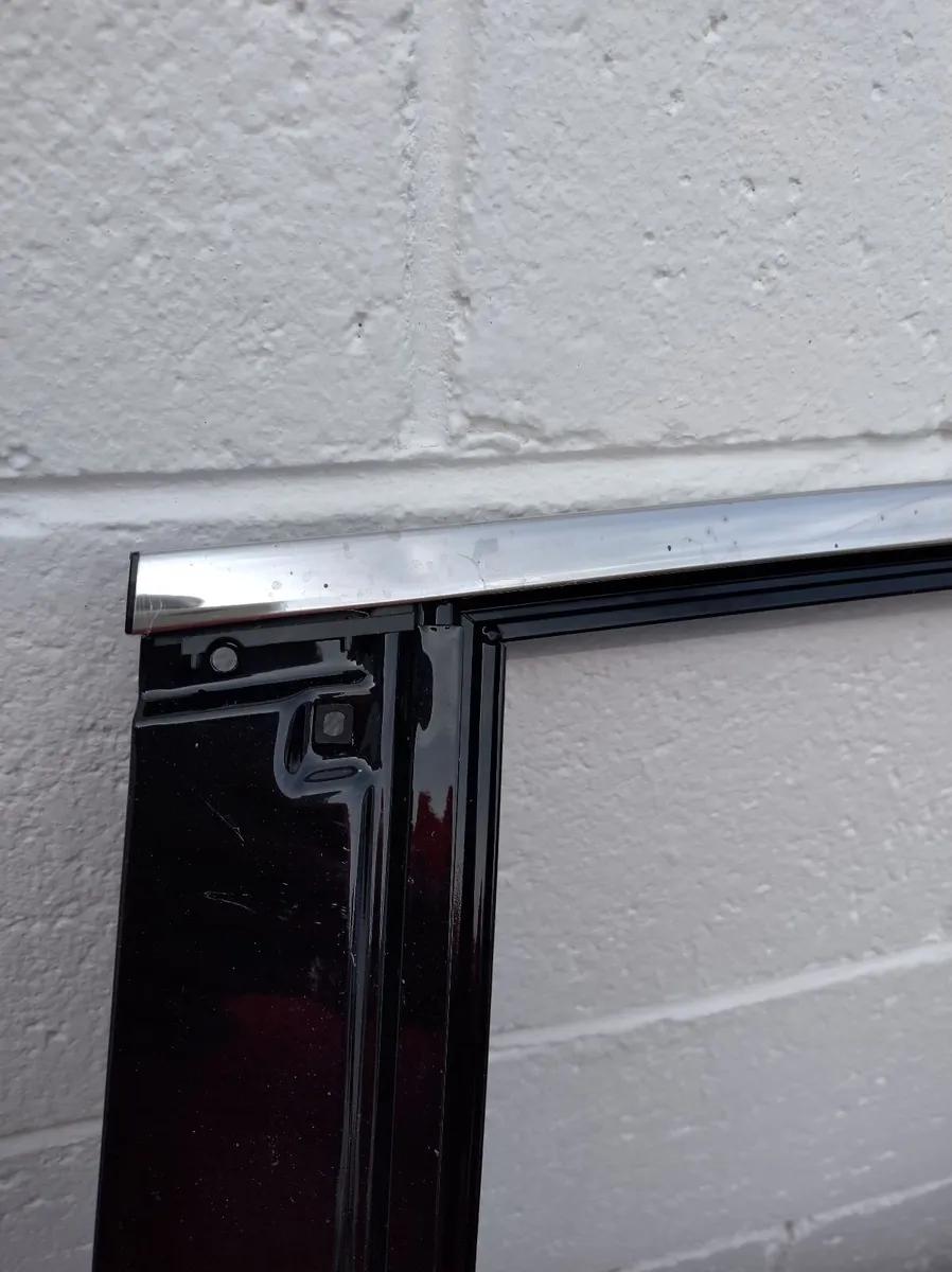 Toyota Rav 4 car door black - Image 3