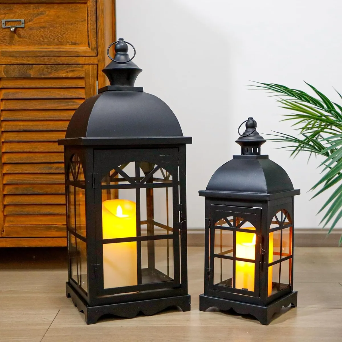 Set of 2 Decorative Vintage Candle Lanterns - Image 1
