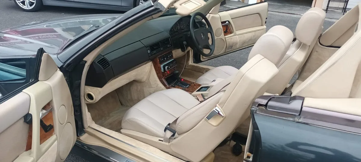 MERCEDES SL 280 - Image 3