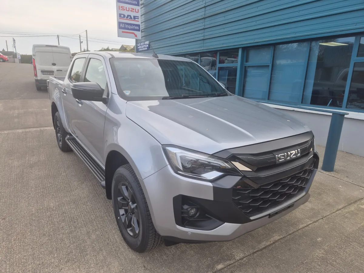 NEW ISUZU DMAX LSE SILVER - Image 1