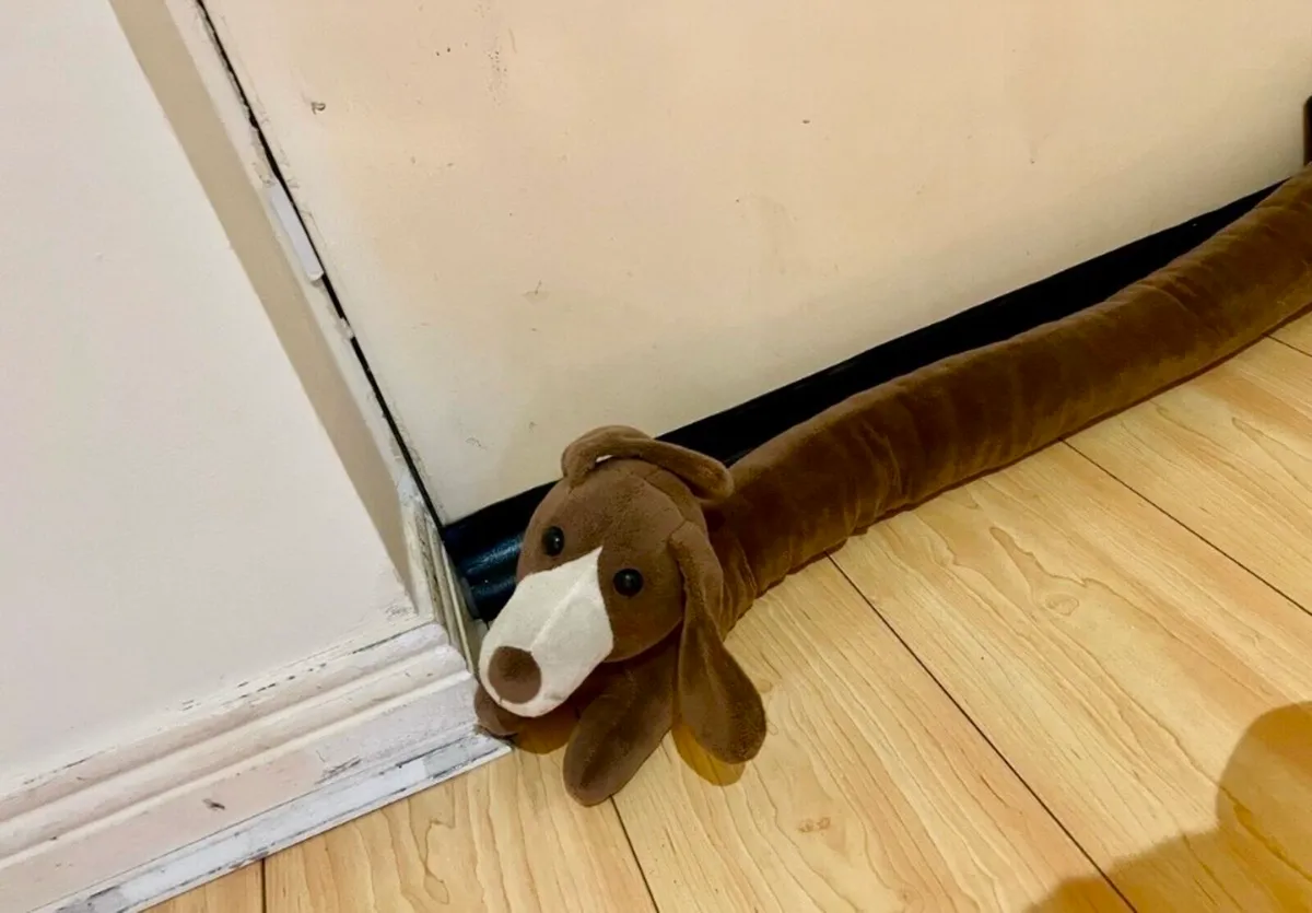 sausage dog draught excluder. - Image 2