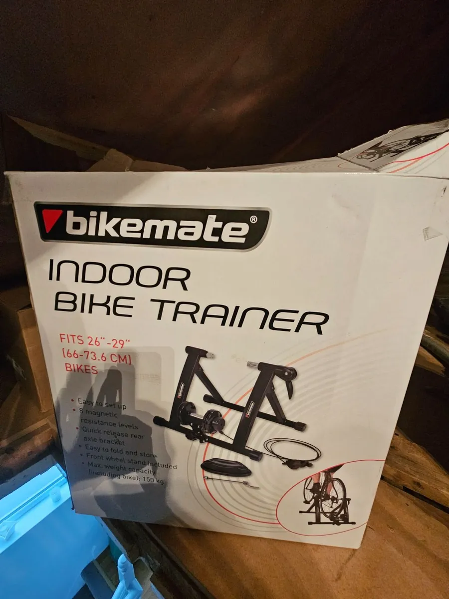 Bike training stand - Image 1