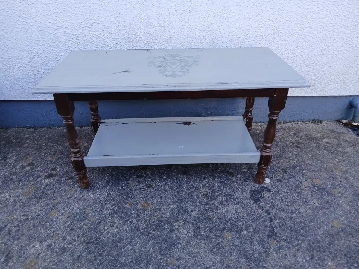 Old coffee table revamp - Image 1