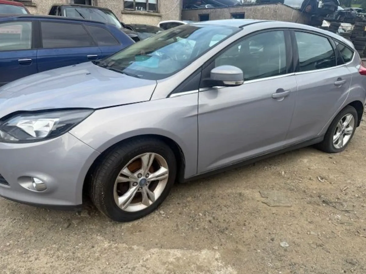 2013 FORD FOCUS 1.0L-P - Image 2