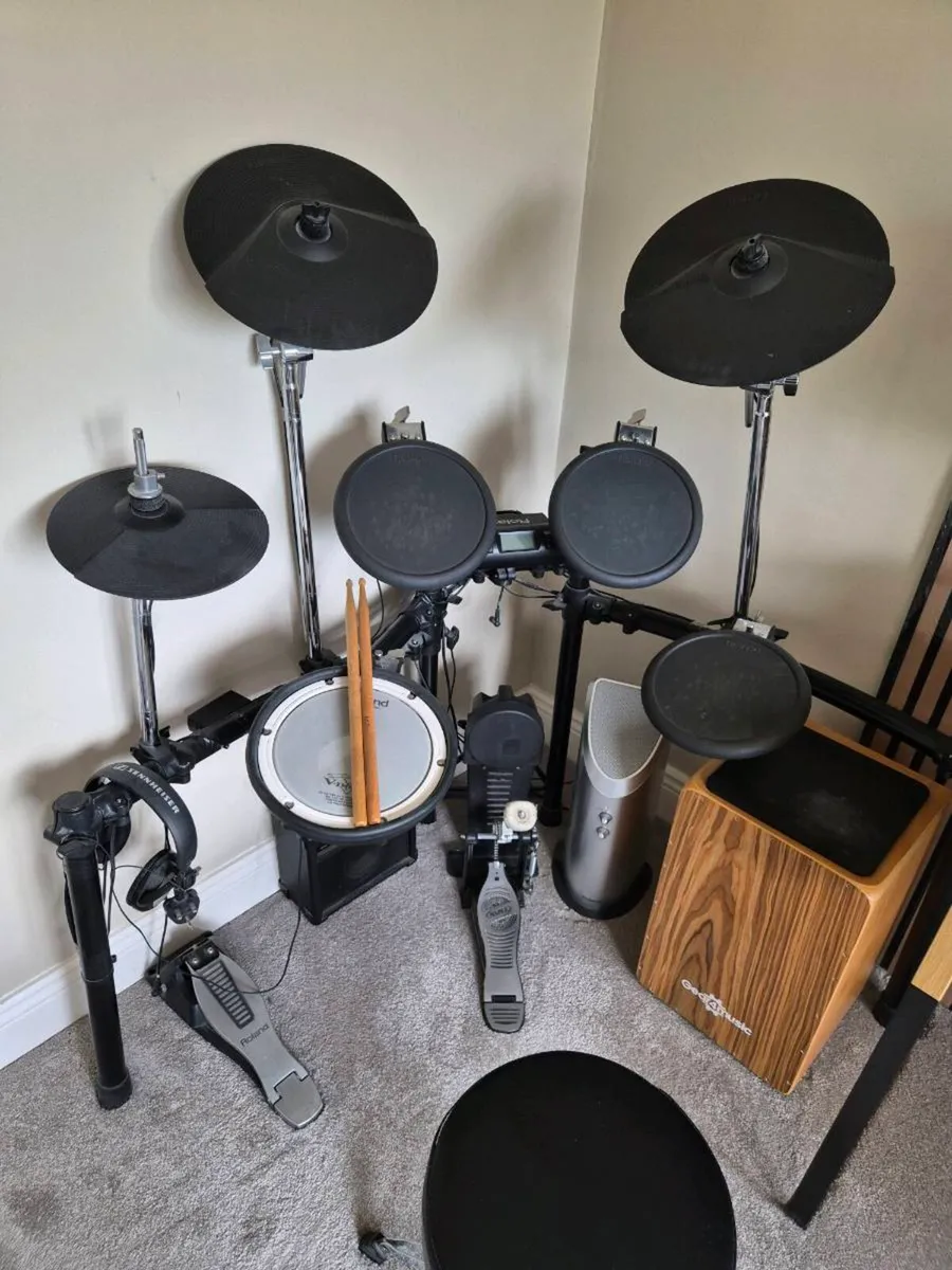 Roland TD4 Electronic Drum Kit - Image 1