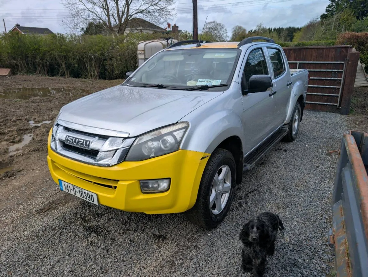 Isuzu Dmax 2014 Automatic Doe 11/26 - Image 1