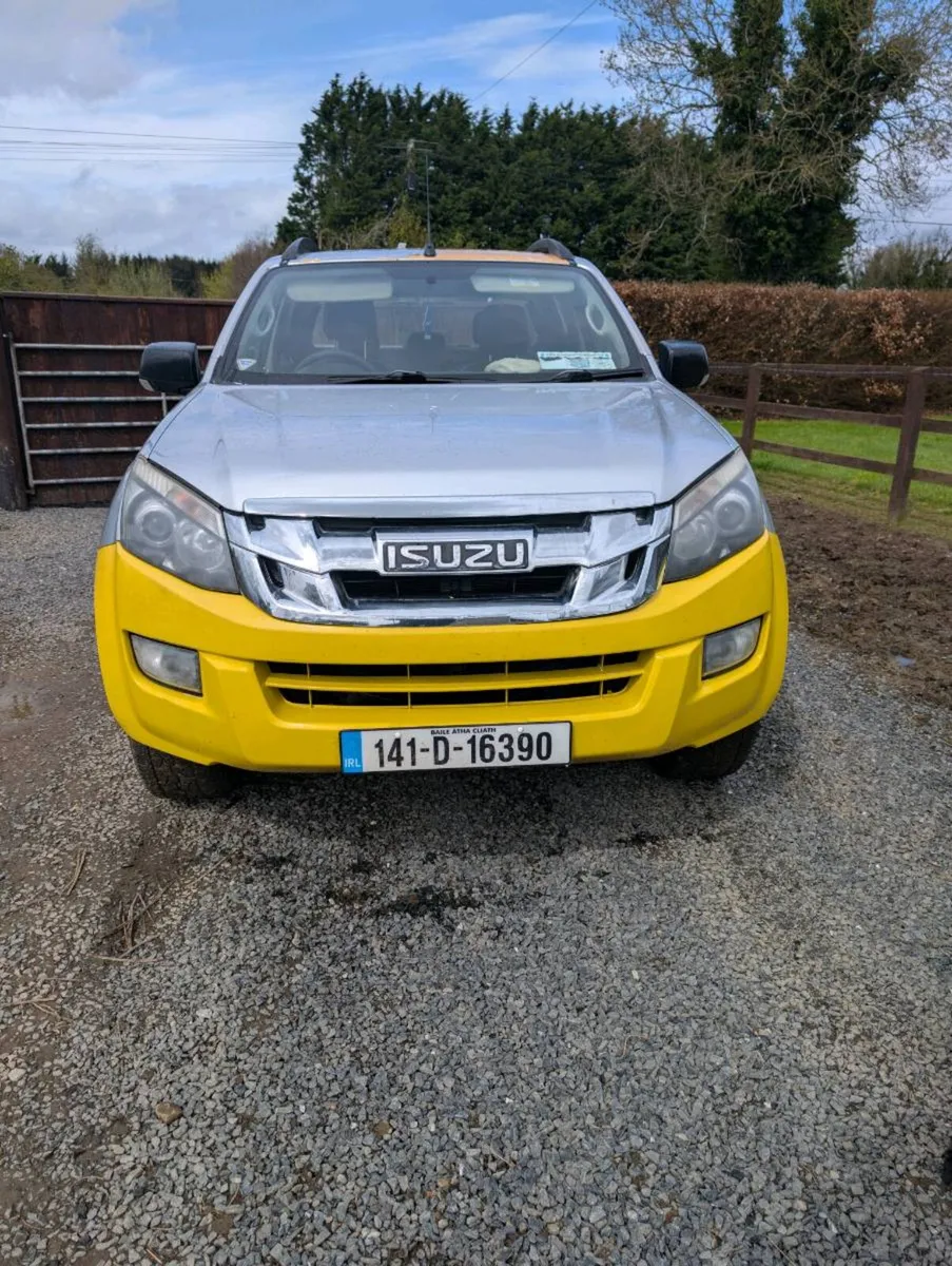 Isuzu Dmax 2014 Automatic Doe 11/26 - Image 4