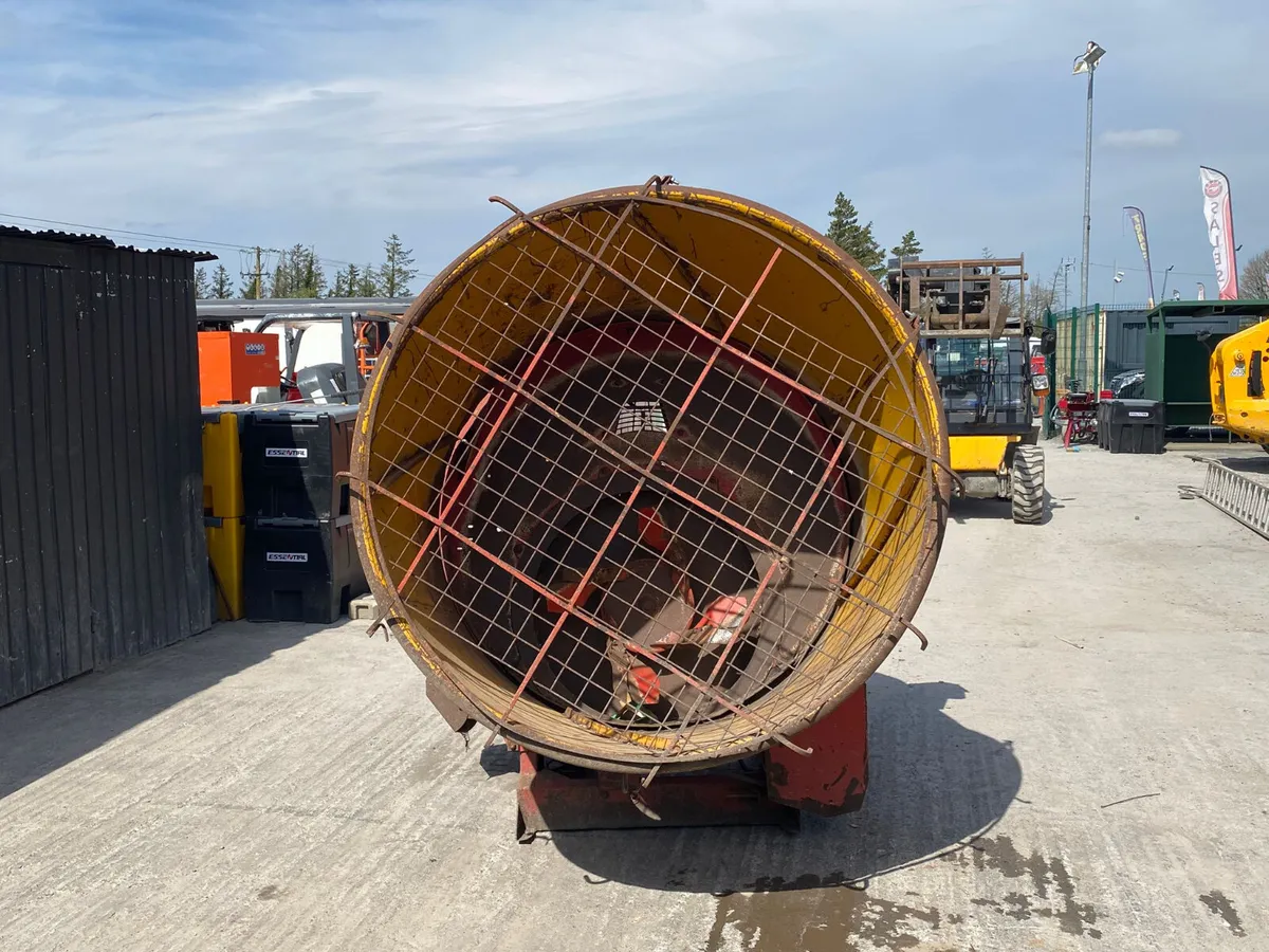 Tomahawk 4040 Round Bale Shredder – Straw / Silage - Image 2