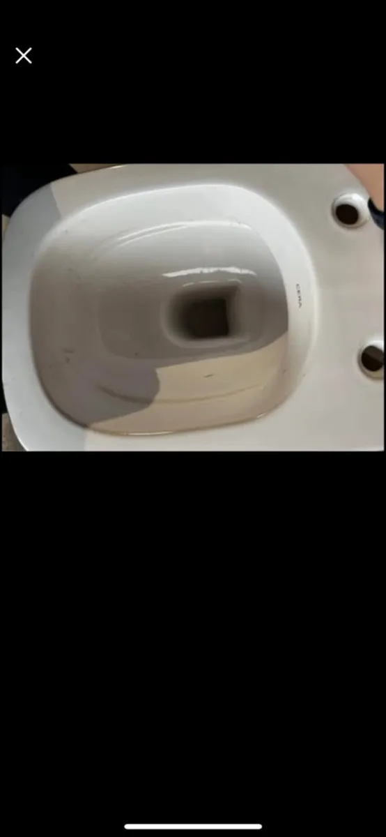 toilet - Image 1