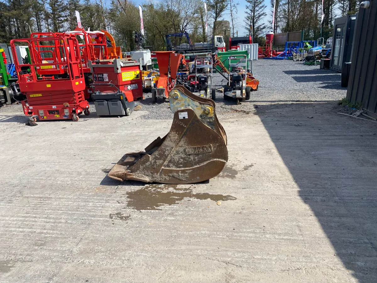 Euro Fab 660mm Excavator Digging Bucket – EX1 - Image 4