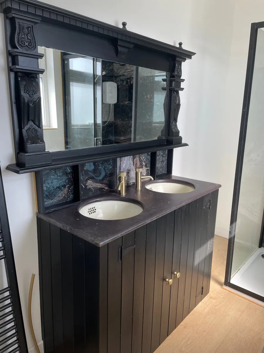 Vanity Unit Double Sink With Mirror - Image 1