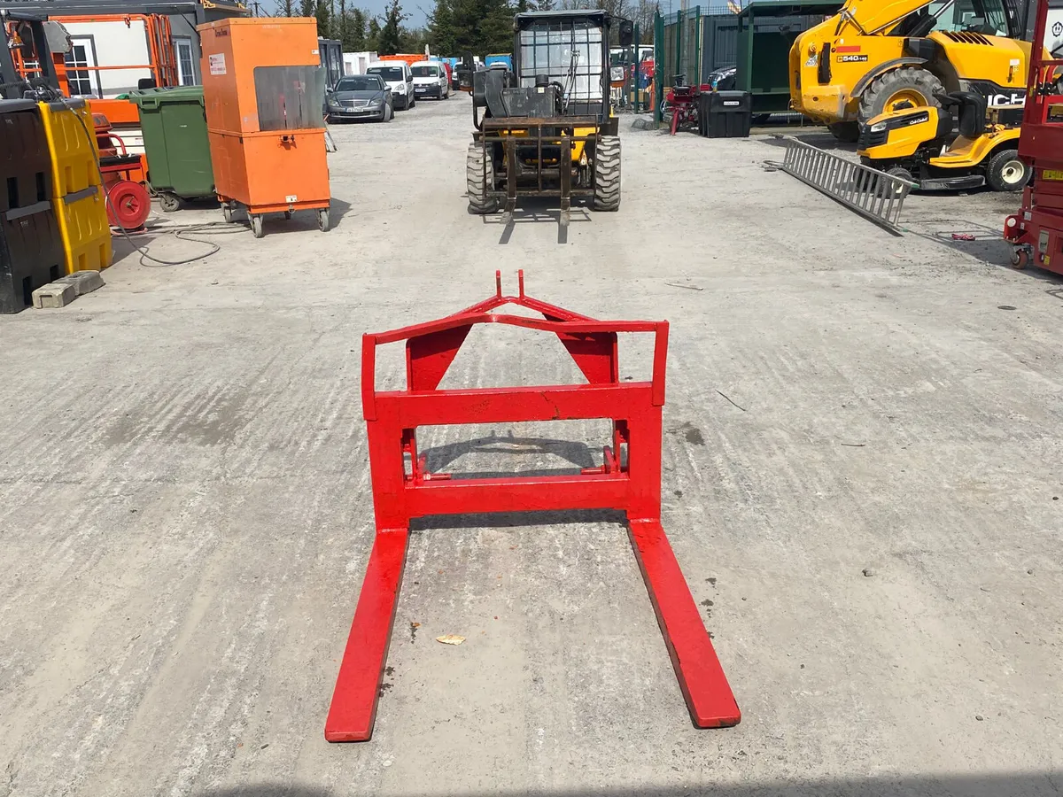 Pallet Forks – Tractor / Loader Attachment - Image 2