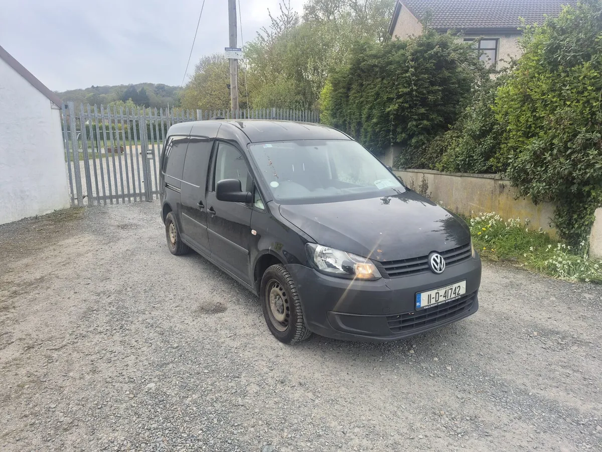 2011 volkswagen caddy Maxi - Image 1