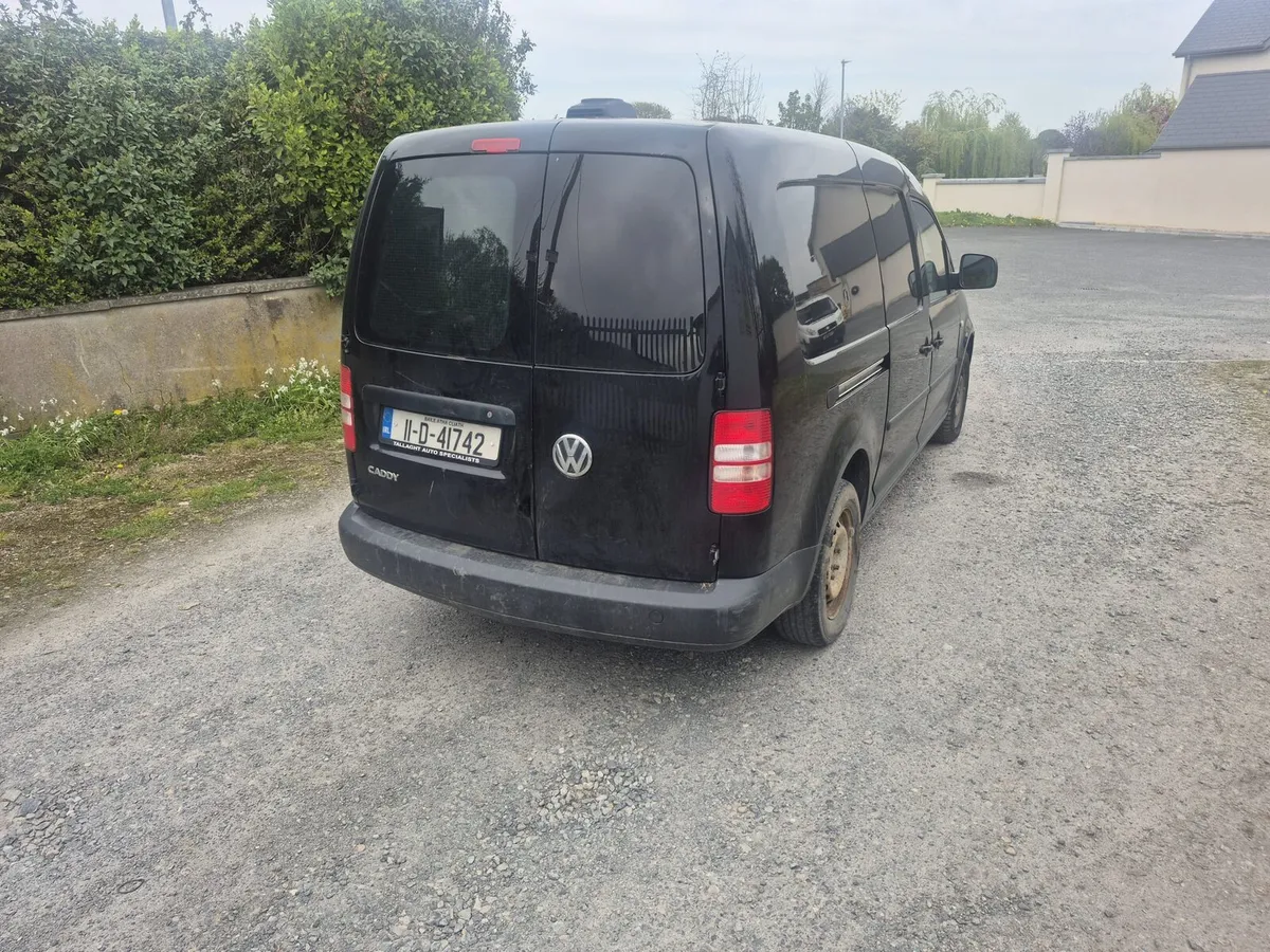 2011 volkswagen caddy Maxi - Image 3