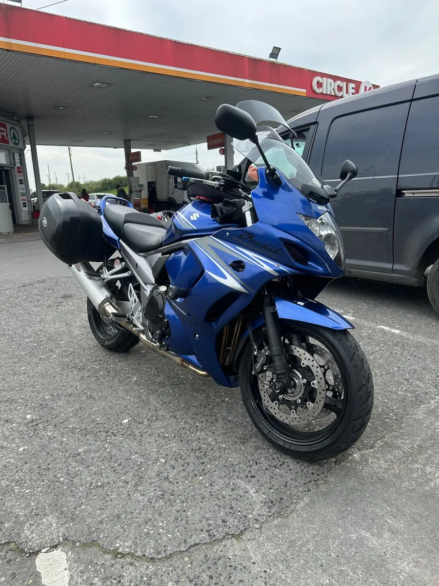 Suzuki GSX 1250FA 2014 - Image 2
