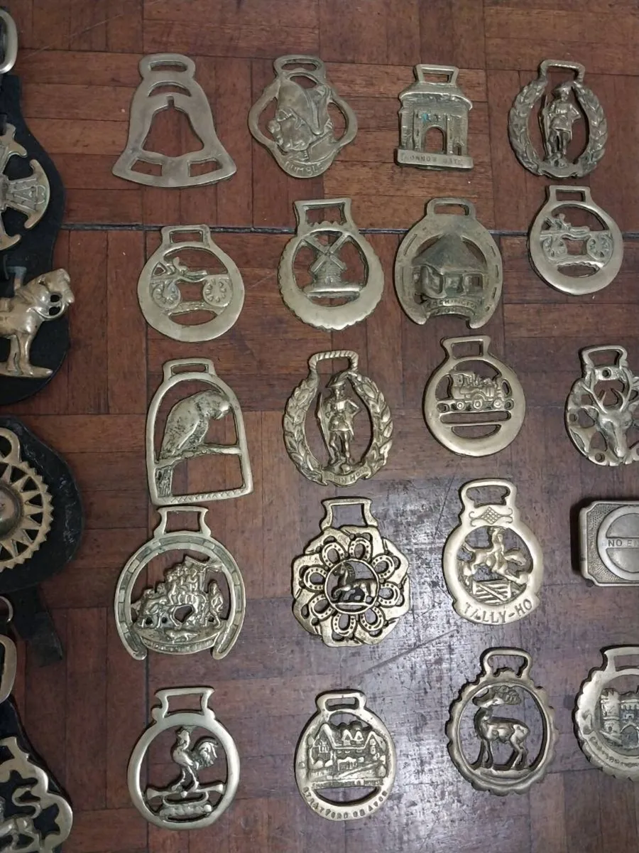 58 Horse Brasses - Image 4