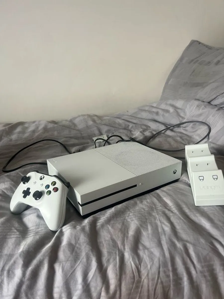 xbox one s - Image 1